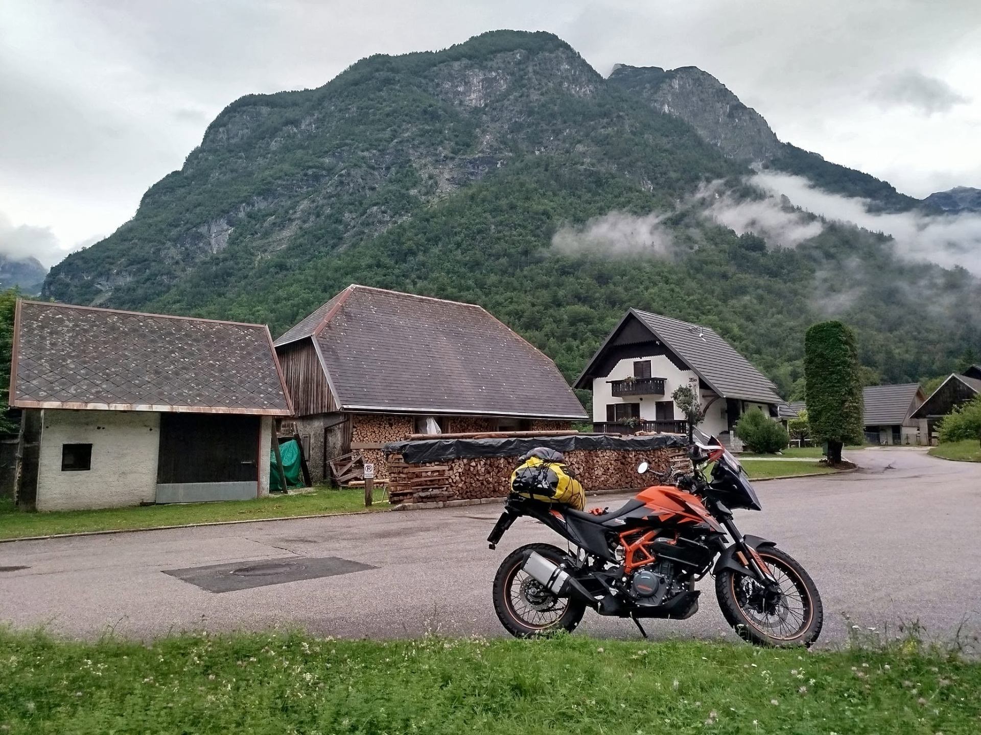 Pro enduro guide